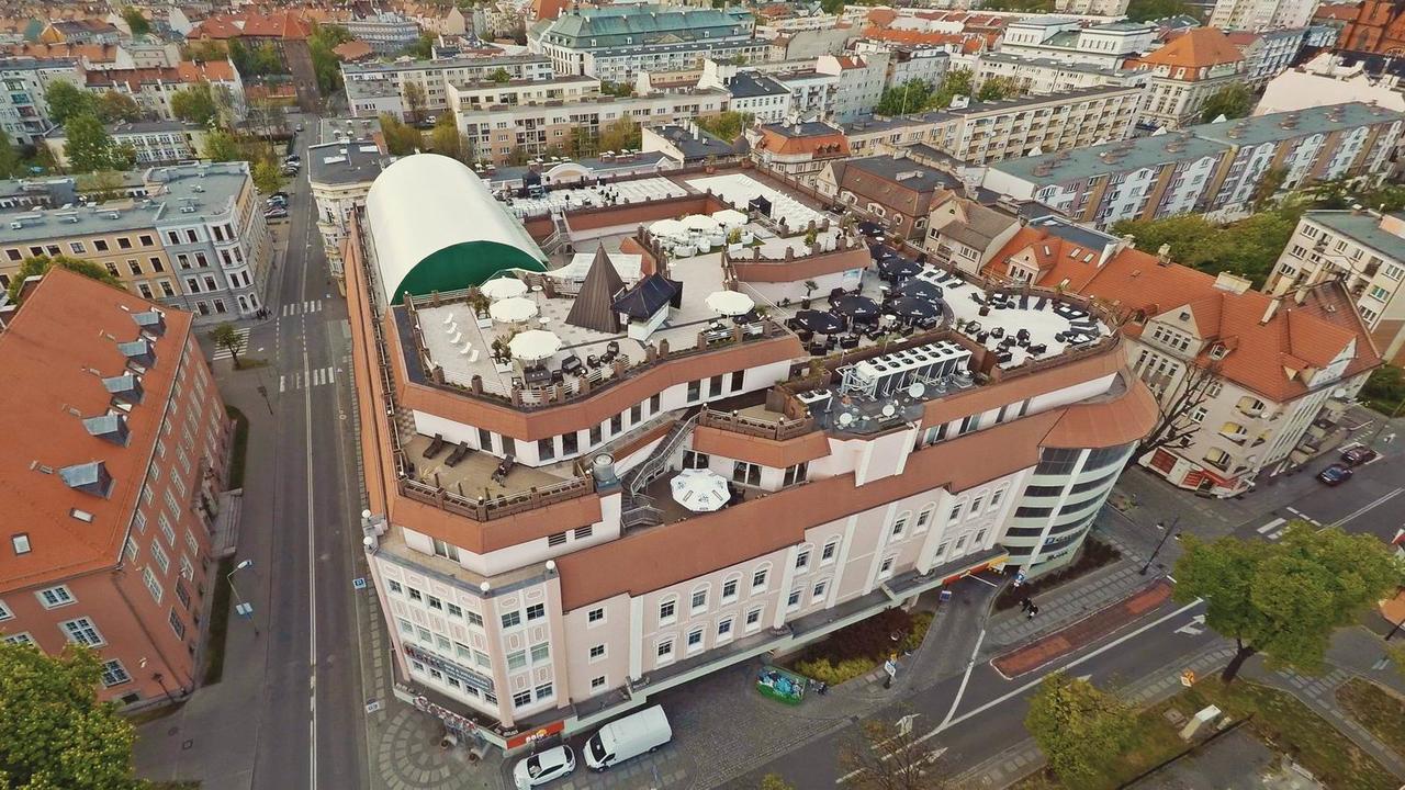 Sky Business Hotel Legnica Exterior foto